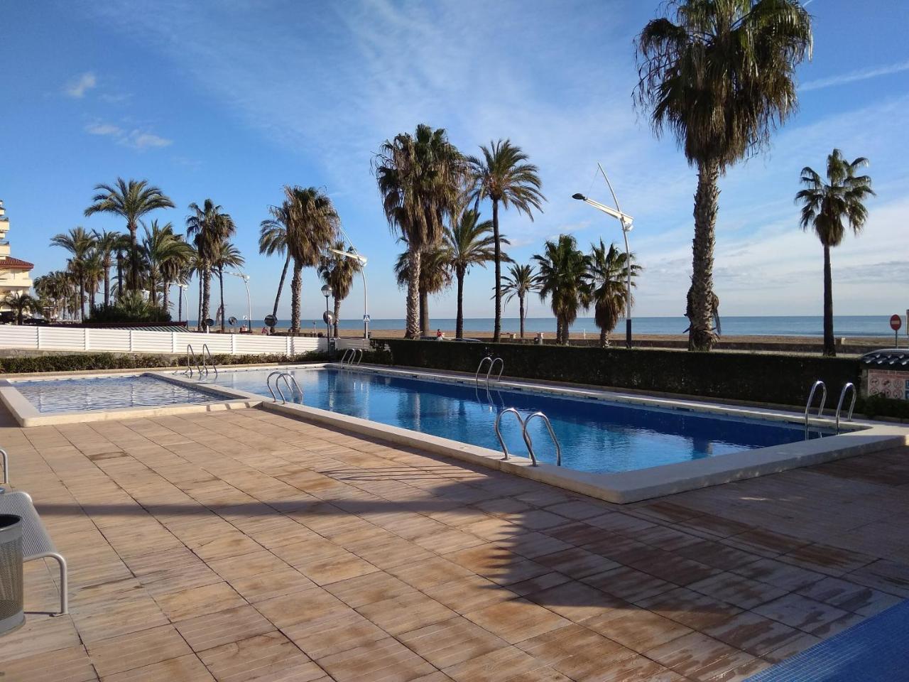 Apartamentos Deluxe Playa Norte Пеніскола Екстер'єр фото